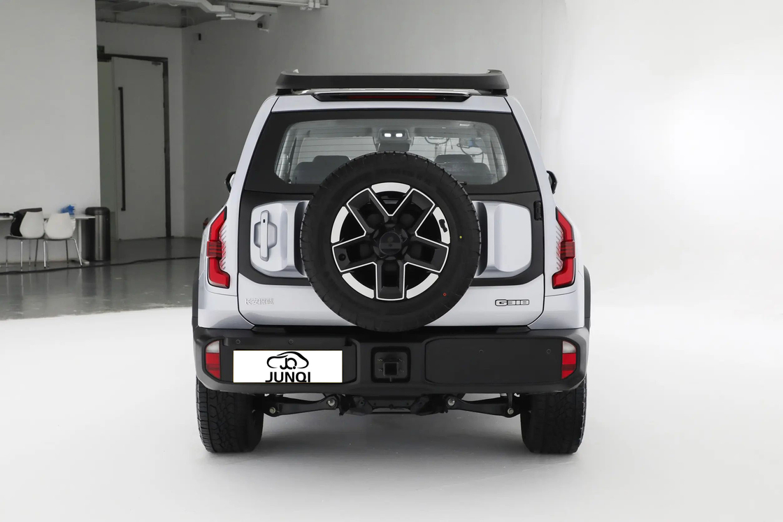 Changan DeepBlue Shenlan G318 4-wiel SUV elektrische hybride brandstof 4WD Off-road Ev auto landschap langs de 318 Sichuan-Tibet lijn
