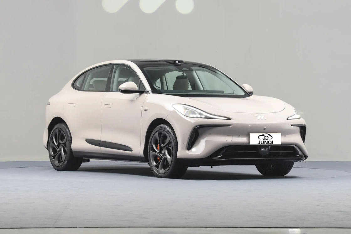 Zhiji LS62023 Max Ultra-Long Range Edition IM Elektrische auto voor middelgrote en grote SUV's met 760 km pure elektrisch bereik