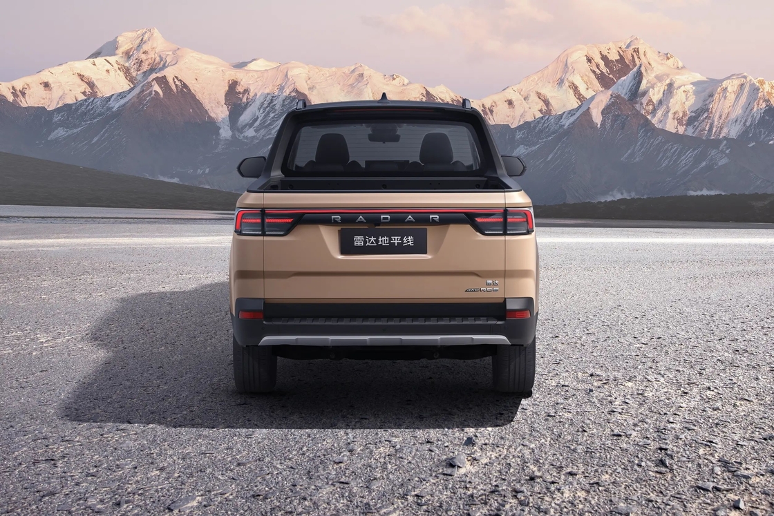 Compact Geely Electric Car 5 deuren 5 zitplaatsen Sedan Type Geely Radar 6