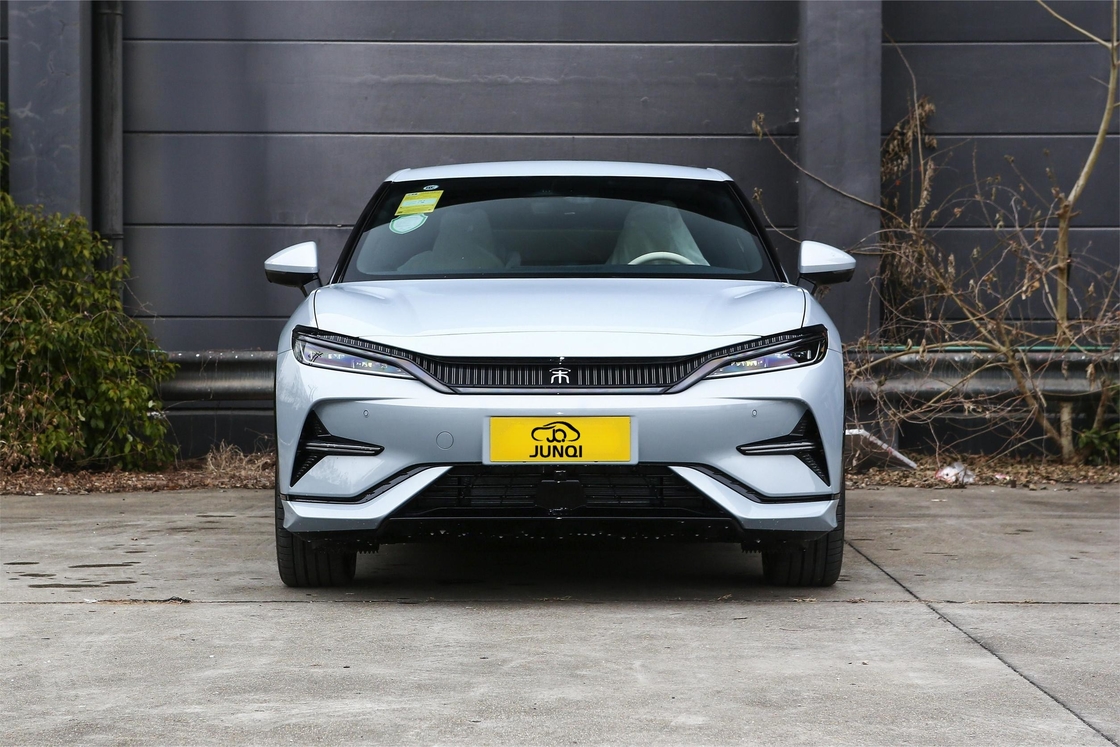 4WD Byd Song L EV Champion 662km Long Range 5 deuren 5 zitplaatsen SUV New Energy Vehicle