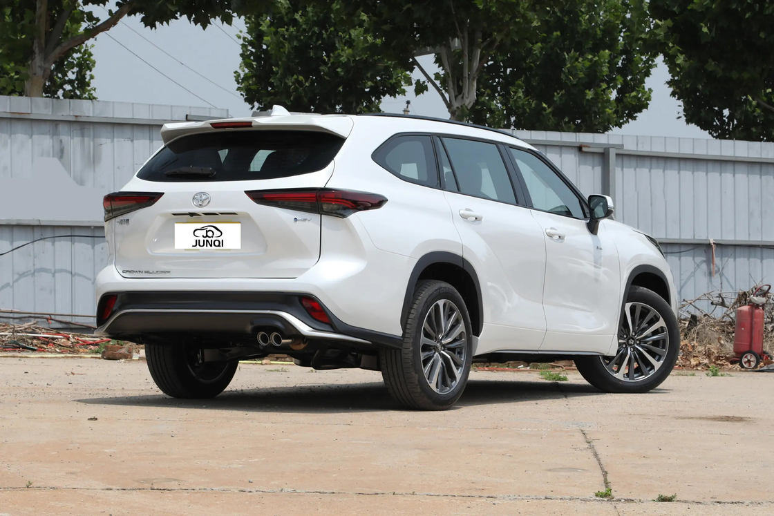 Toyota Crown Land Release Lufang Elektrische auto met vierwielaandrijving EV 155 mph Topsnelheid