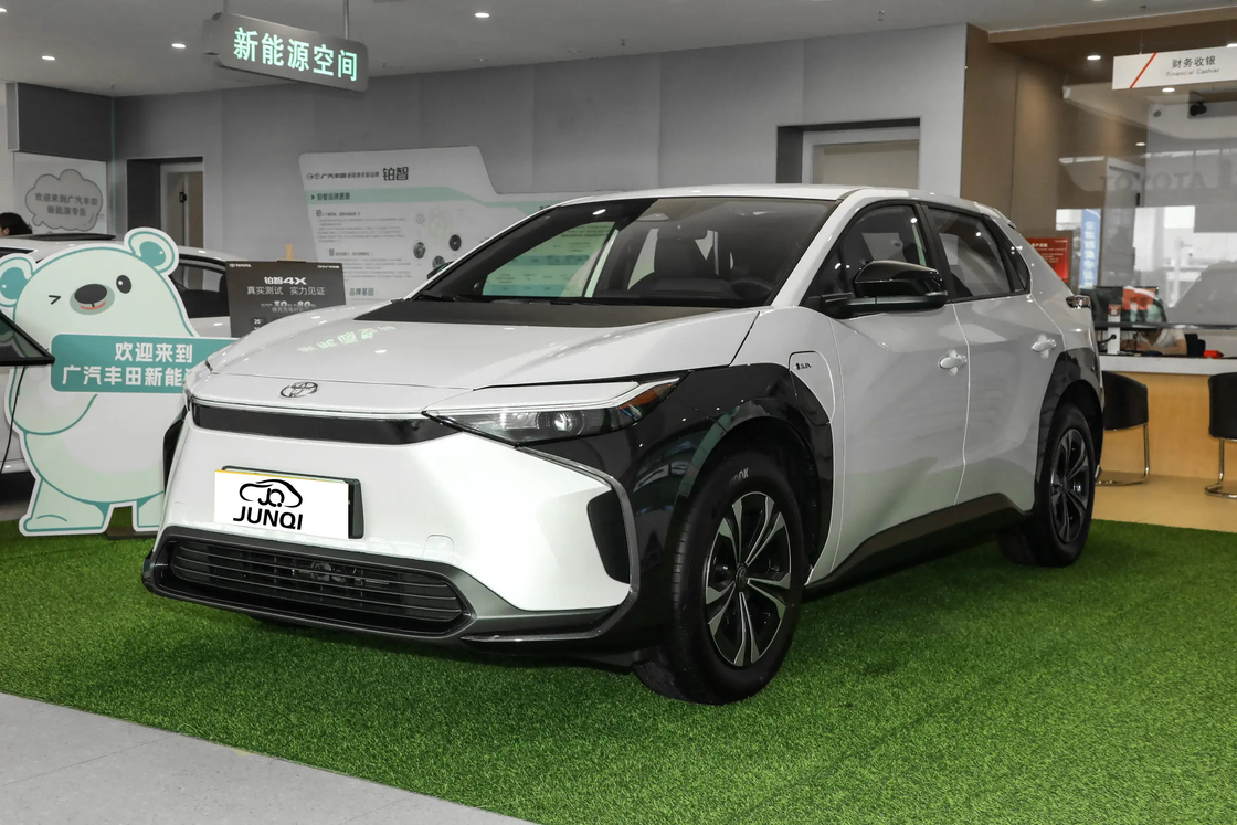 120 mph FWD Toyota Bz4x Electric Car Hatchback Midsize SUV Pure Electric 204 Hp