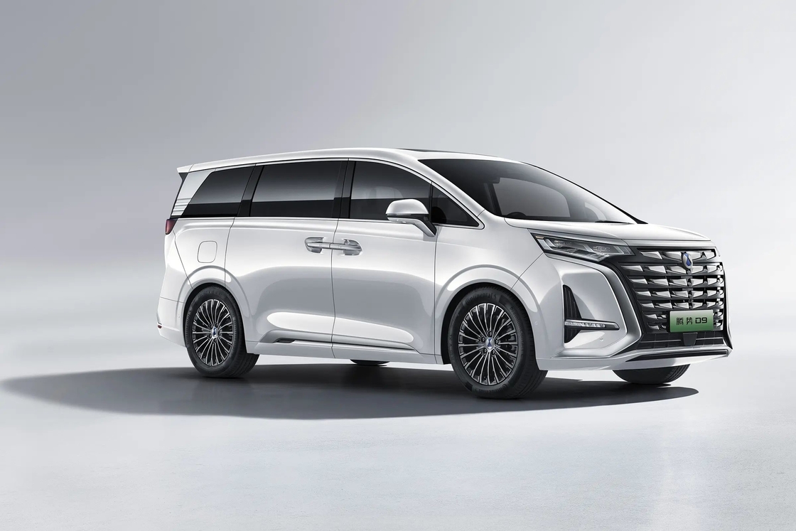 Ontdek het volgende niveau van luxe en prestaties met de BYD Electric Car tengshi D9
