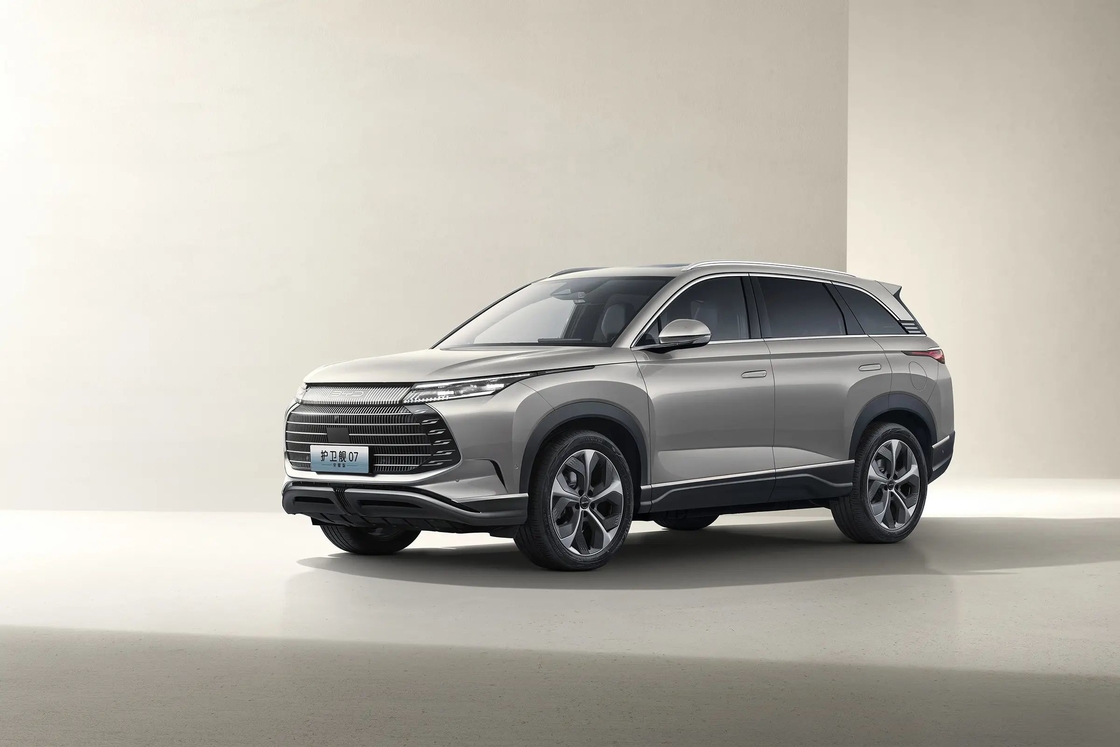 BYD Electric Car Frigate 07 Glory Edition Zeshoekig ontwerp Schelp Witte interieurkleur