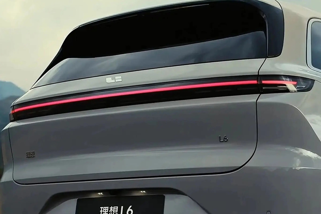 L6 Lixiang elektrische auto 5 deuren 6 zitplaatsen SUV voor familie comfort en stijl op de weg