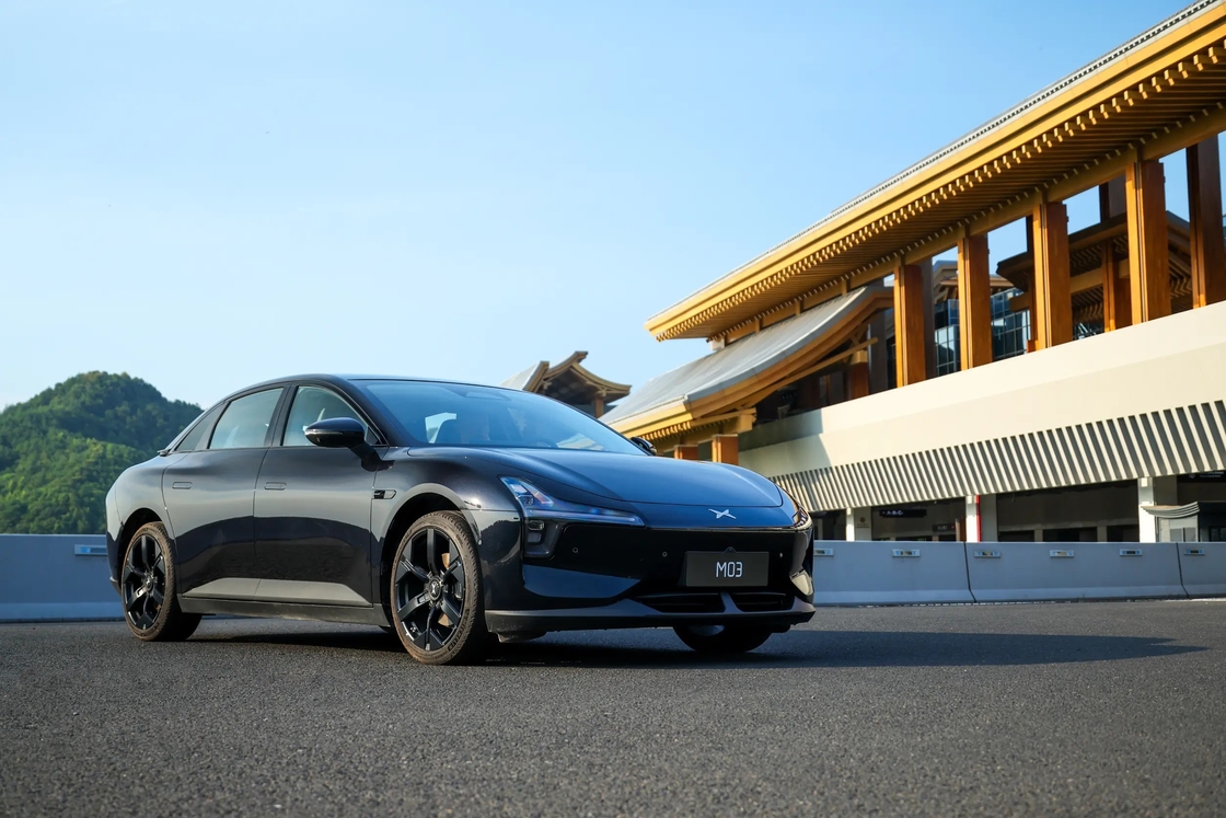 Xiaopeng MONA M03 Het potentieel van elektrische auto's ontketenen voor de moderne generatie