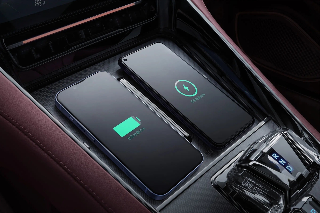 2024 Nieuwe DENZA Z9GT Sportwagen 4WD Hybrid En Pure Electric EV Motor Nieuwe energievoertuig Sedan