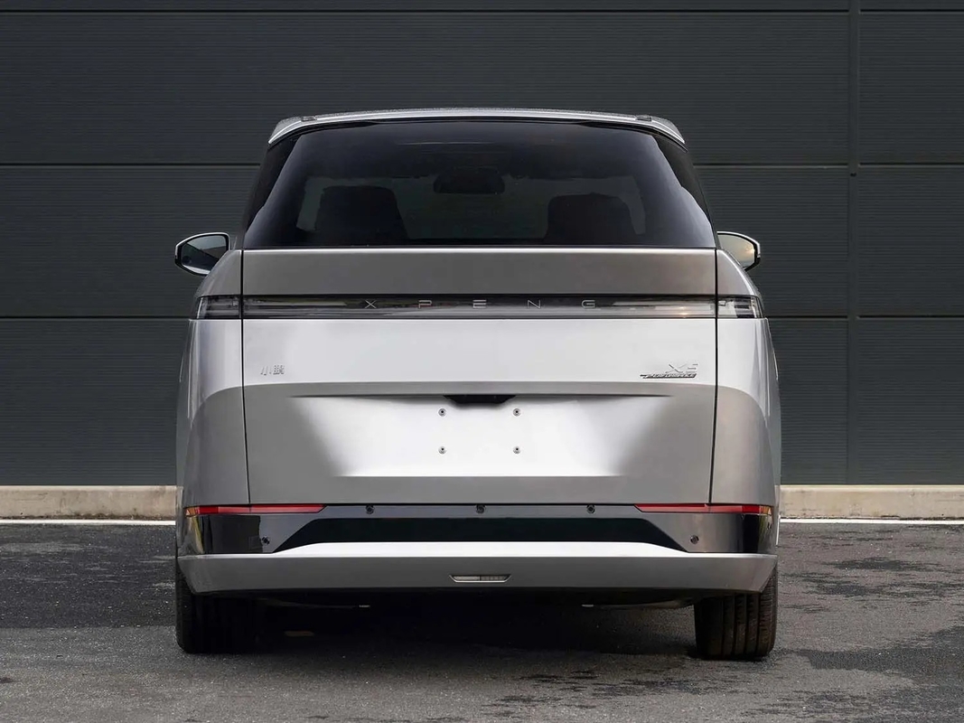 2024 Xpeng X9 702 Ultra Long Range Pro / Max Edition EV 7-zits MPV Met 320 pk Nieuwe auto FWD Euro VI Xpeng X9 Van ChinaV