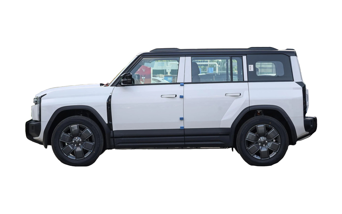 Chery Electric Car iCar 03T 2024 2WD met grote lichtgroep voor een slimme en energieke look