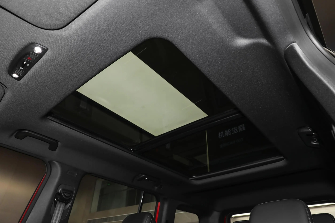 Chery Electric Car ICar 03T 2024 2WD met grote lichtgroep voor een slimme en energieke uitstraling