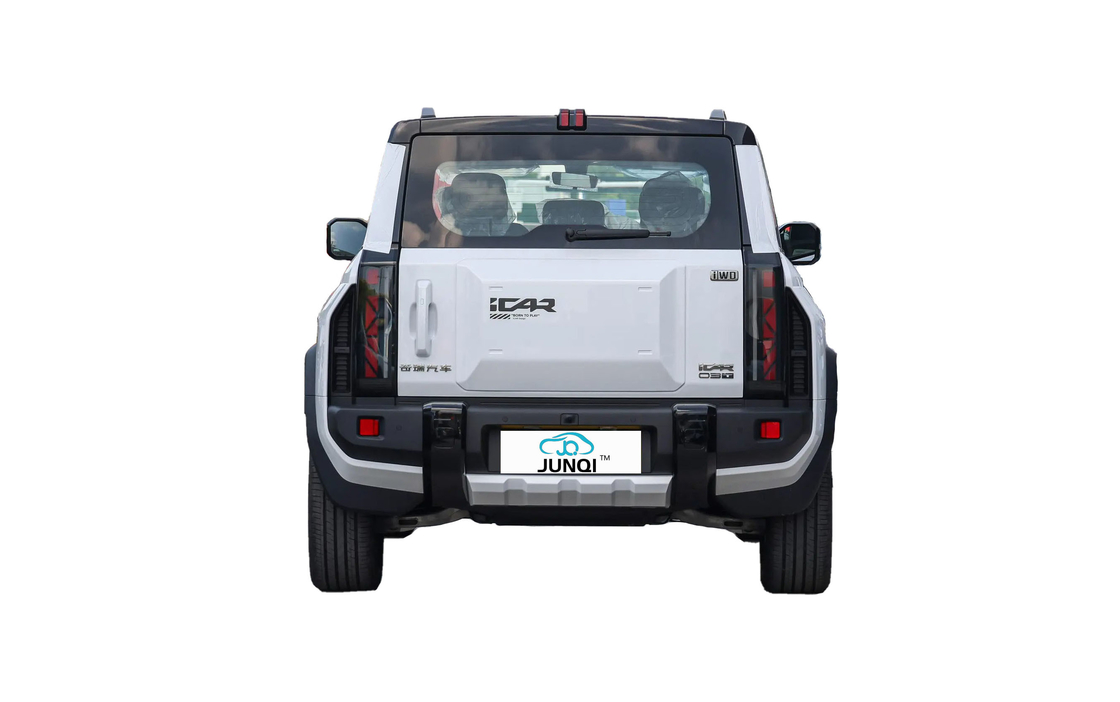 Chery Electric Car iCar 03T 2024 2WD met grote lichtgroep voor een slimme en energieke look