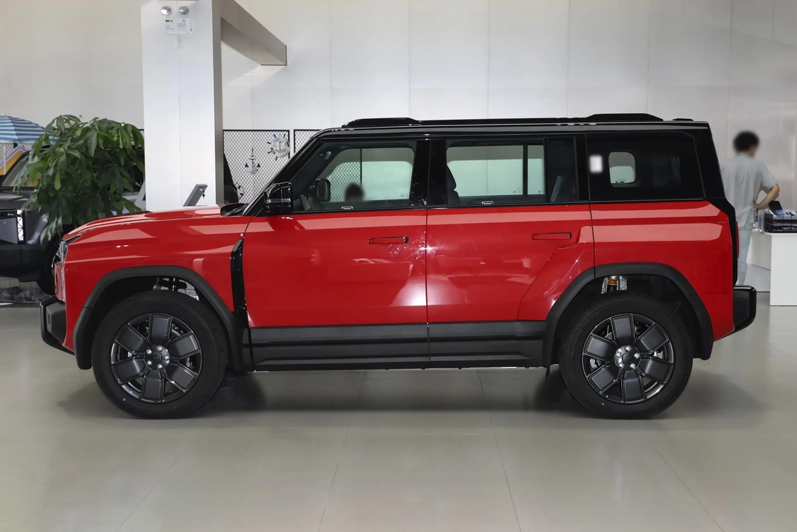 Chery Electric icar 03 4x4 New Energy Vehicles 401km 2WD Standard Edition Compact SUV chery icar 03t Auto