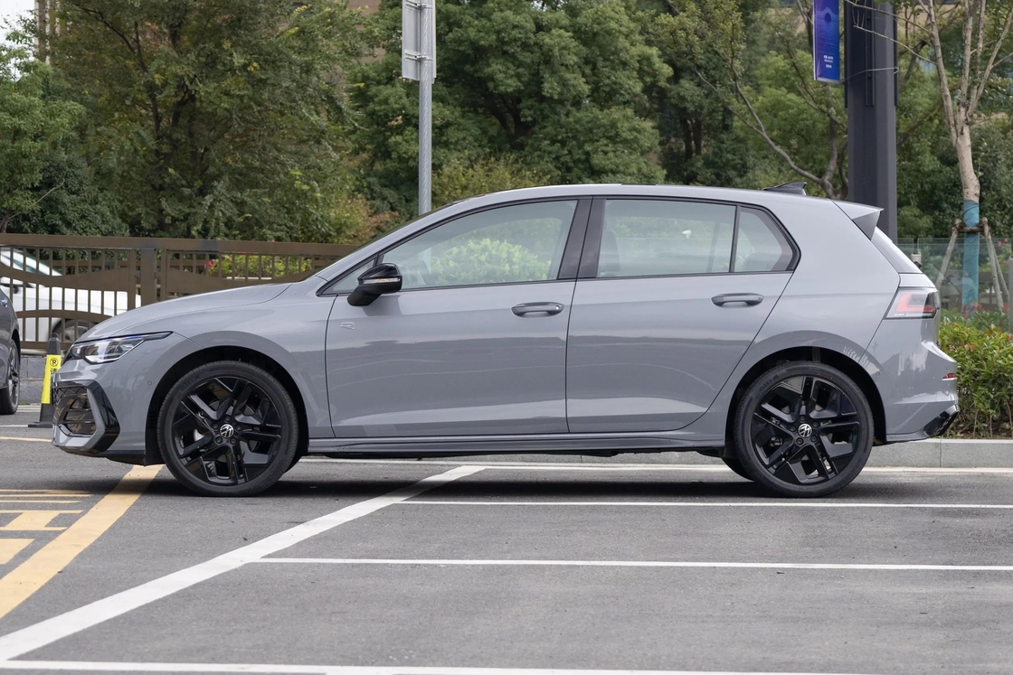 VolkswagenGolf 280 TSI DSG R-Line Liter Gasoline Car Hatchback 2024 VW Golf 1.4T Brand New Car Kleine auto Benzin
