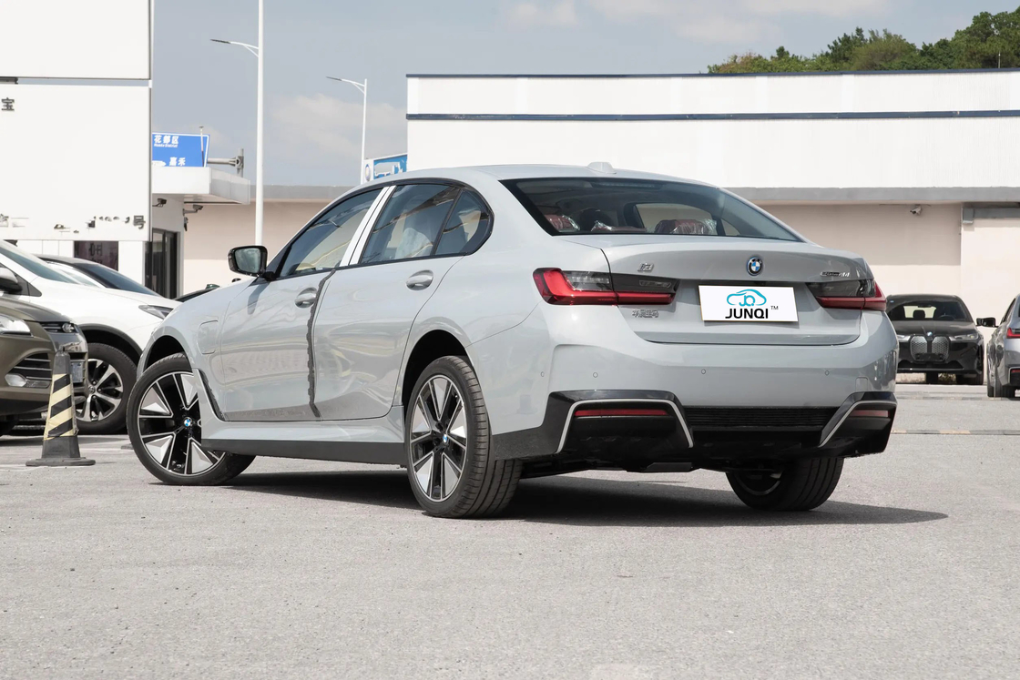 Verbeter uw rit met de BMW Electric Car Luxury Technology en Duurzaamheid in één