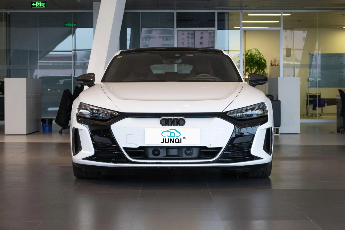 Luxevoertuigen 495km lange afstand elektrische auto A U D I RS E-tron GT 4 Vierwielig elektrisch voertuig