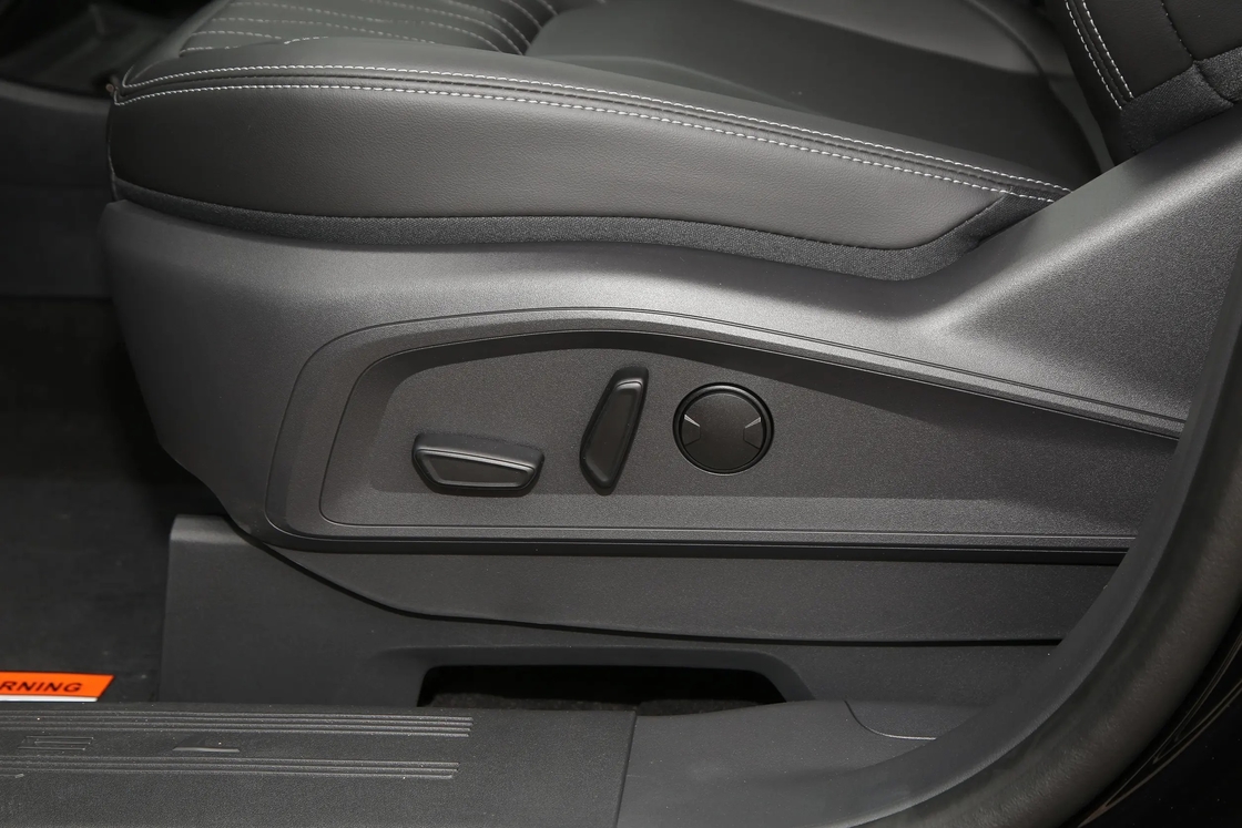 Nieuwe auto Ford Ruijie L 2 0t Twee aandrijving 5 deuren 7 zitplaatsen Style SUV Nieuwe auto's Gaswagen
